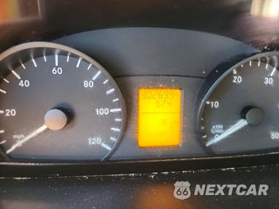 Zdjęcie 9 z 13 samochodu: 2013 MERCEDES-BENZ SPRINTER 2500 DELIVERY VAN VIN:WD3PE8CC0D5796806 - miniatura