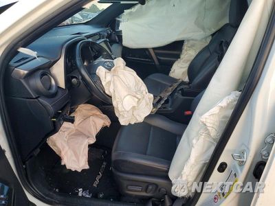 Zdjęcie 7 z 13 samochodu: 2018 TOYOTA RAV4 SE VIN:JTMNFREV5JJ168774 - miniatura
