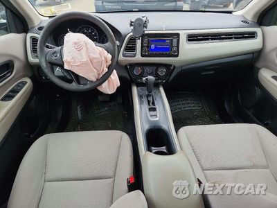 Zdjęcie 8 z 13 samochodu: 2017 HONDA HR-V LX VIN:3CZRU6H31HG701743 - miniatura