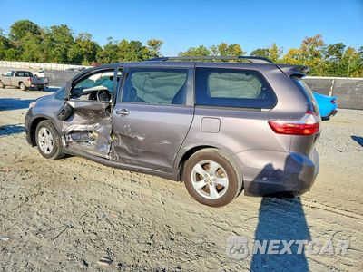 Drugie zdjęcie samochodu z przodu: 2015 TOYOTA SIENNA LE VIN:5TDKK3DC9FS656857 - miniatura