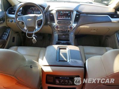 Zdjęcie 8 z 13 samochodu: 2019 CHEVROLET SUBURBAN K1500 LT VIN:1GNSKHKCXKR329450 - miniatura