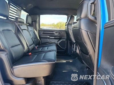 Zdjęcie 10 z 12 samochodu: 2021 RAM 1500 LARAMIE VIN:1C6SRFJT8MN790321 - miniatura