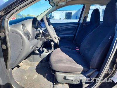 Zdjęcie 7 z 12 samochodu: 2013 NISSAN VERSA 1.6 S VIN:3N1CN7AP4DL853631 - miniatura