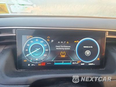 Zdjęcie 9 z 13 samochodu: 2023 HYUNDAI TUCSON LIMITED VIN:5NMJECAE9PH287270 - miniatura