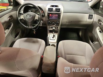 Zdjęcie 8 z 13 samochodu: 2013 TOYOTA COROLLA LE VIN:JTDBU4EE1DJ122424 - miniatura