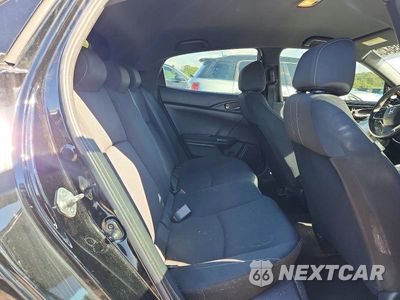 Zdjęcie 10 z 13 samochodu: 2018 HONDA CIVIC SPORT VIN:SHHFK7H45JU411478 - miniatura
