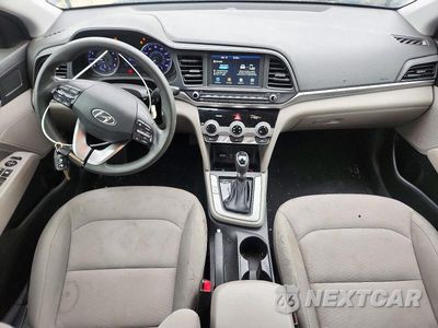 Zdjęcie 8 z 12 samochodu: 2019 HYUNDAI ELANTRA SEL VIN:KMHD84LF3KU838709 - miniatura