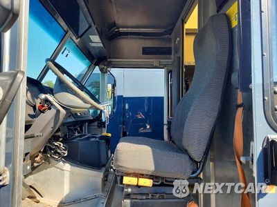 Zdjęcie 7 z 13 samochodu: 2021 FREIGHTLINER CHASSIS M LINE WALK-IN VAN VIN:4UZAC2EA3MCMN0220 - miniatura
