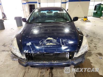 Piąte zdjęcie samochodu w środku: 2004 HONDA ACCORD EX VIN:1HGCM56654A005979 - miniatura