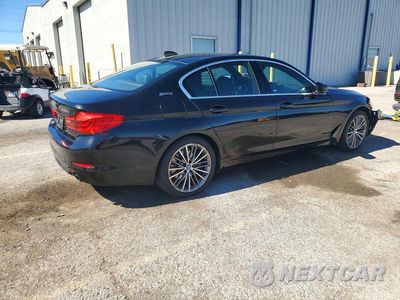 Trzecie zdjęcie samochodu z tyłu: 2019 BMW 530E VIN:WBAJA9C50KB393077 - miniatura