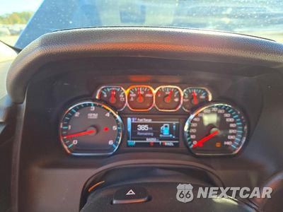 Zdjęcie 9 z 13 samochodu: 2017 GMC YUKON XL C1500 SLT VIN:1GKS1GKC8HR209780 - miniatura