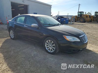 Czwarte zdjęcie samochodu z boku: 2013 CHRYSLER 200 LIMITED VIN:1C3CCBCG7DN527331 - miniatura