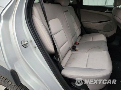 Zdjęcie 11 z 13 samochodu: 2017 HYUNDAI TUCSON LIMITED VIN:KM8J3CA25HU582819 - miniatura