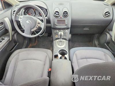Zdjęcie 8 z 13 samochodu: 2013 NISSAN ROGUE S VIN:JN8AS5MT9DW514503 - miniatura