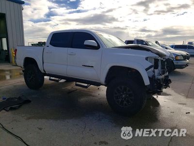 Czwarte zdjęcie samochodu z boku: 2023 TOYOTA TACOMA SR5 V6 VIN:3TMAZ5CN6PM216313 - miniatura