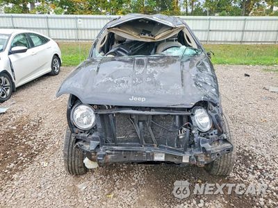 Piąte zdjęcie samochodu w środku: 2002 JEEP LIBERTY LIMITED VIN:1J4GL58K72W324985 - miniatura