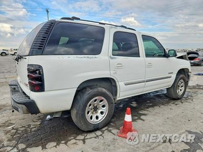 Trzecie zdjęcie samochodu z tyłu: 2004 GMC YUKON VIN:1GKEC13Z54J230294 - miniatura