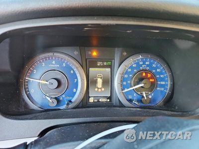 Zdjęcie 9 z 13 samochodu: 2019 TOYOTA SIENNA XLE 8-PASSENGER VIN:5TDYZ3DC1KS002984 - miniatura