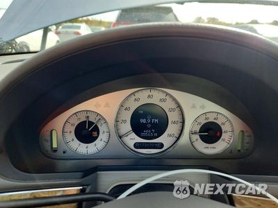 Zdjęcie 9 z 12 samochodu: 2007 MERCEDES-BENZ E 350 4MATIC VIN:WDBUF87X87X210279 - miniatura