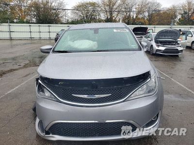 Piąte zdjęcie samochodu w środku: 2018 CHRYSLER PACIFICA TOURING PLUS VIN:2C4RC1FG9JR294062 - miniatura