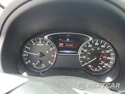 Zdjęcie 9 z 13 samochodu: 2017 NISSAN ALTIMA 2.5 S VIN:1N4AL3AP9HC168373 - miniatura
