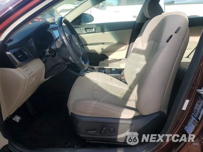 Zdjęcie 8 z 13 samochodu: 2018 KIA OPTIMA LX VIN:5XXGT4L38JG267308 - miniatura