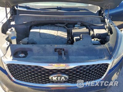 Zdjęcie 12 z 13 samochodu: 2016 KIA SORENTO EX VIN:5XYPHDA50GG111922 - miniatura