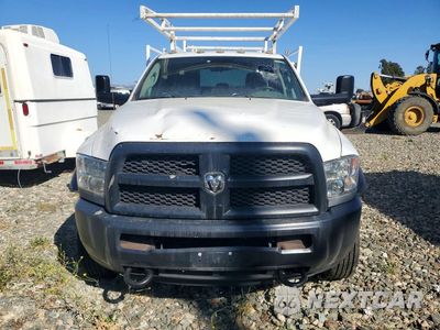 Piąte zdjęcie samochodu w środku: 2018 RAM 5500 VIN:3C7WRNFL7JG110722 - miniatura