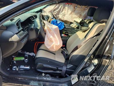 Zdjęcie 7 z 12 samochodu: 2018 HONDA CIVIC SPORT VIN:SHHFK7G47JU203040 - miniatura