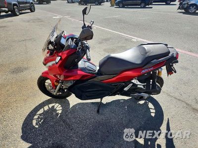 Trzecie zdjęcie samochodu z tyłu: 2022 HONDA ADV150 A VIN:MLHKF3854N5100344 - miniatura