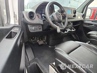 Zdjęcie 8 z 12 samochodu: 2024 MERCEDES-BENZ SPRINTER 2500 DELIVERY VAN VIN:W1Y4NDHY4RT176433 - miniatura