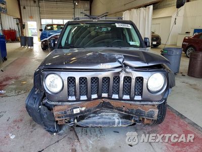 Piąte zdjęcie samochodu w środku: 2016 JEEP PATRIOT SPORT VIN:1C4NJPBA2GD687860 - miniatura
