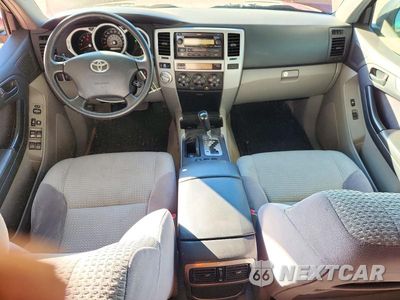 Zdjęcie 8 z 13 samochodu: 2005 TOYOTA 4RUNNER SR5 VIN:JTEBU14R358029461 - miniatura