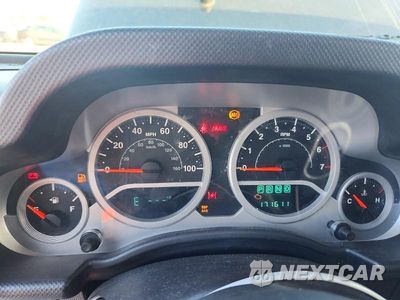 Zdjęcie 9 z 12 samochodu: 2010 JEEP WRANGLER UNLIMITED SPORT VIN:1J4BA3H13AL112127 - miniatura