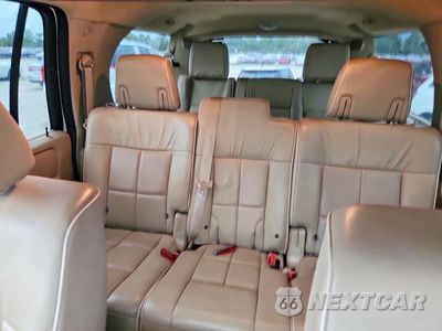 Zdjęcie 10 z 13 samochodu: 2007 LINCOLN NAVIGATOR L VIN:5LMFL27507LJ11390 - miniatura