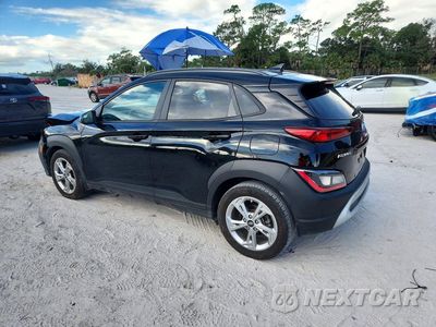 Drugie zdjęcie samochodu z przodu: 2022 HYUNDAI KONA SEL VIN:KM8K32AB5NU878286 - miniatura