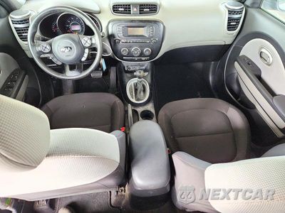 Zdjęcie 8 z 12 samochodu: 2016 KIA SOUL BASE VIN:KNDJN2A20G7407481 - miniatura