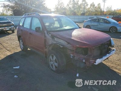 Czwarte zdjęcie samochodu z boku: 2010 SUBARU FORESTER XS VIN:JF2SH6BC0AH912403 - miniatura
