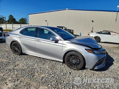 Czwarte zdjęcie samochodu z boku: 2022 TOYOTA CAMRY XSE VIN:4T1K61AK4NU021152 - miniatura