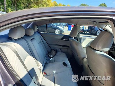 Zdjęcie 10 z 13 samochodu: 2015 HONDA ACCORD LX VIN:1HGCR2F31FA139722 - miniatura