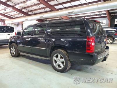 Drugie zdjęcie samochodu z przodu: 2014 CHEVROLET SUBURBAN K1500 LTZ VIN:1GNSKKE76ER128953 - miniatura