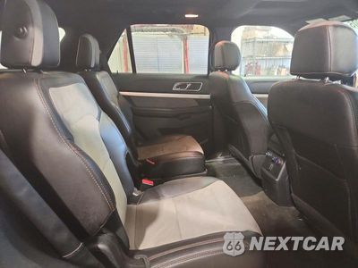 Zdjęcie 11 z 13 samochodu: 2017 FORD EXPLORER XLT VIN:1FM5K8D88HGC54553 - miniatura