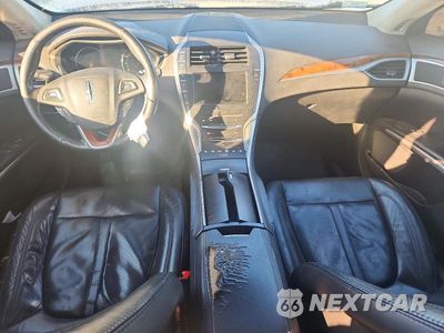 Zdjęcie 8 z 12 samochodu: 2013 LINCOLN MKZ VIN:3LN6L2G97DR810647 - miniatura