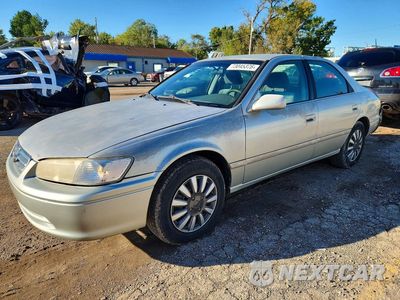 2000 TOYOTA CAMRY LE V6 JT2BF22K8Y0240807 - główne zdjęcie licytacji z USA - miniatura