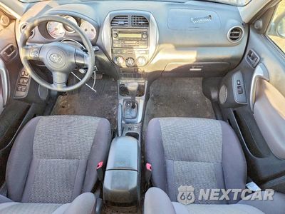 Zdjęcie 8 z 12 samochodu: 2005 TOYOTA RAV4 BASE VIN:JTEHD20V456036109 - miniatura