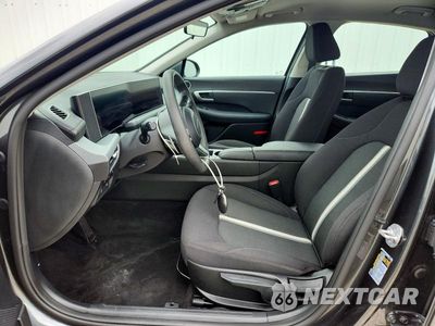 Zdjęcie 7 z 12 samochodu: 2026 HYUNDAI SONATA HYBRID BLUE VIN:KMHL24JJ6TA145995 - miniatura