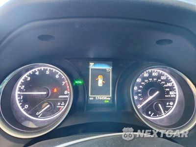 Zdjęcie 9 z 12 samochodu: 2018 TOYOTA CAMRY LE VIN:4T1B11HK5JU531086 - miniatura