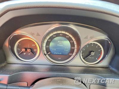 Zdjęcie 9 z 12 samochodu: 2010 MERCEDES-BENZ C 300 VIN:WDDGF5EB7AR126217 - miniatura