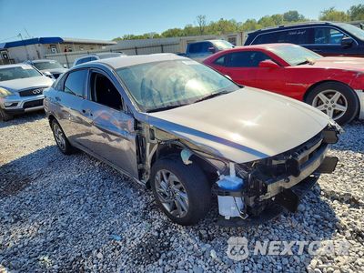 Czwarte zdjęcie samochodu z boku: 2024 HYUNDAI ELANTRA SEL VIN:KMHLM4DG7RU663907 - miniatura