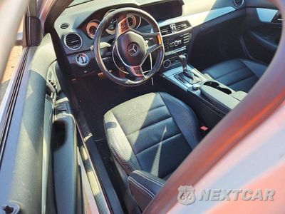 Zdjęcie 8 z 12 samochodu: 2013 MERCEDES-BENZ C 250 VIN:WDDGJ4HB2DG040656 - miniatura